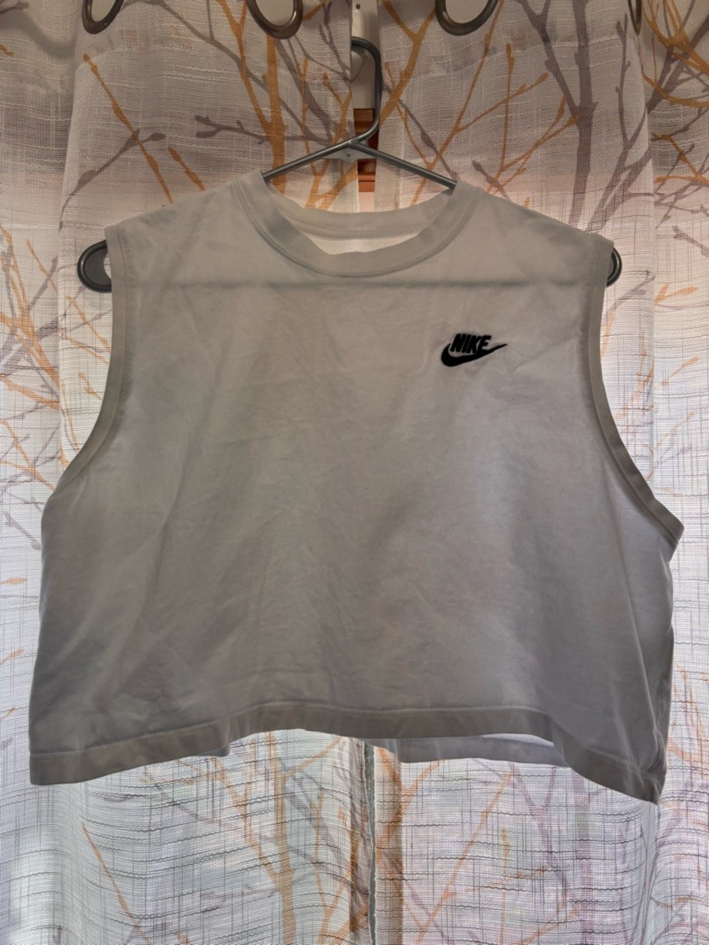 Nike Women’s white Cropped Muscle Tank - Never worn